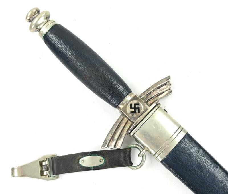 German DLV Dagger with Hanger 'SMF' — image 2