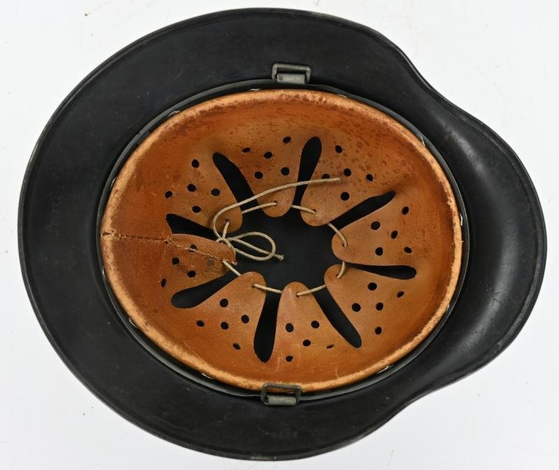 German LW M40 SD Helmet — image 7