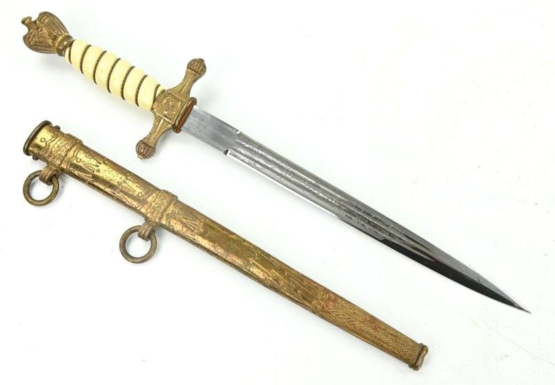 German KM Officer's Dagger 'Carl Eickhorn Solingen' — image 7