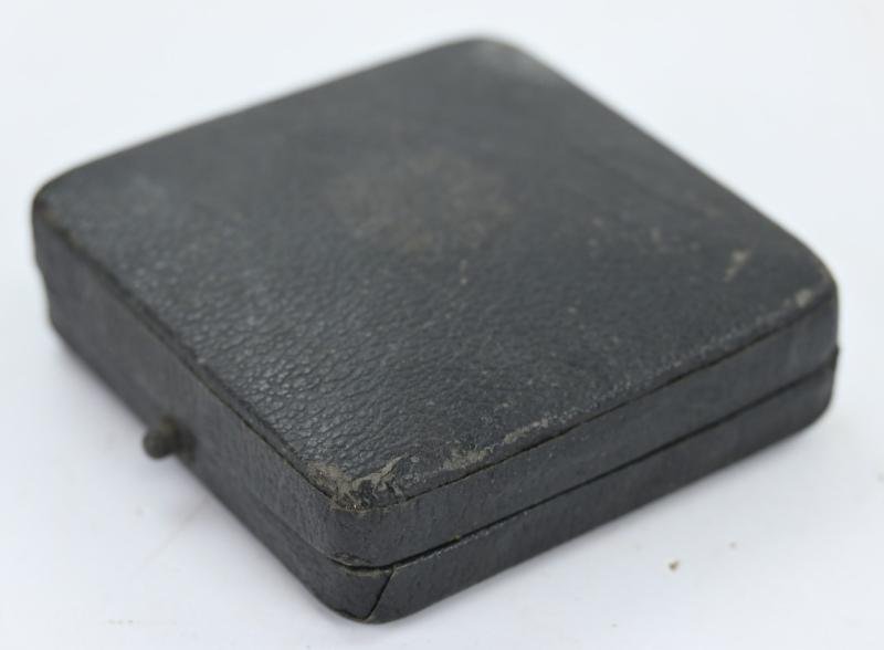 German Cased Ostvölker 1th class Cross with swords in Gold — image 6