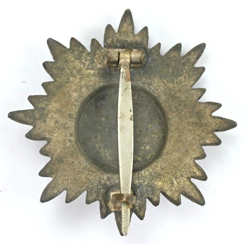 German Cased Ostvölker 1th class Cross with swords in Gold — image 8