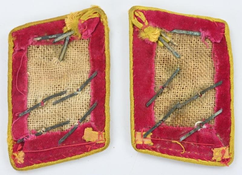 German NSDAP 'Gau Obergemeinschaftsleiter' Collar Tabs — image 3