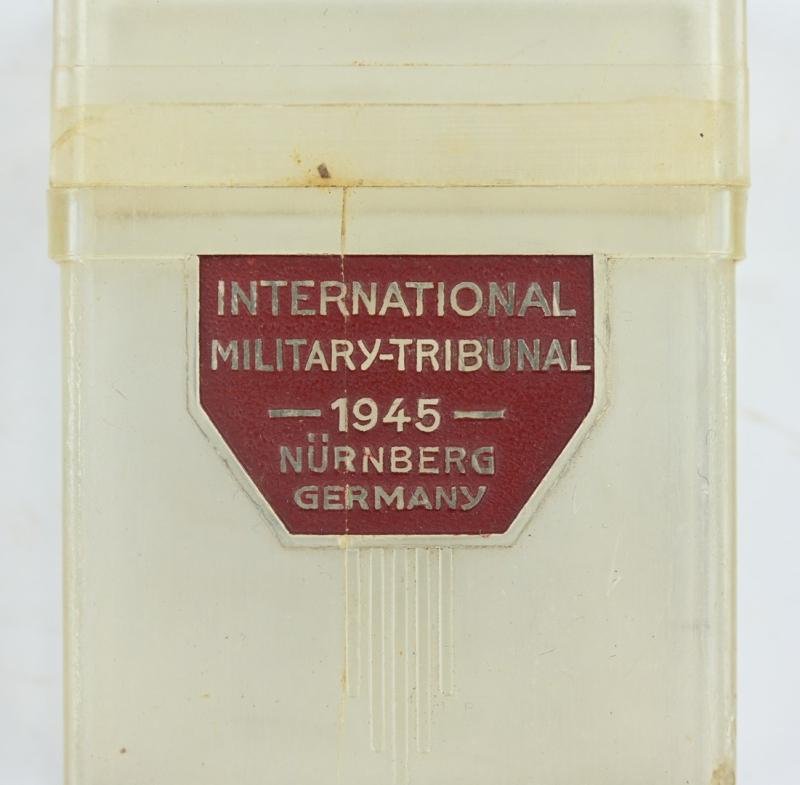 US WW2 Military Tribunal Cigaret Package Holder — image 2