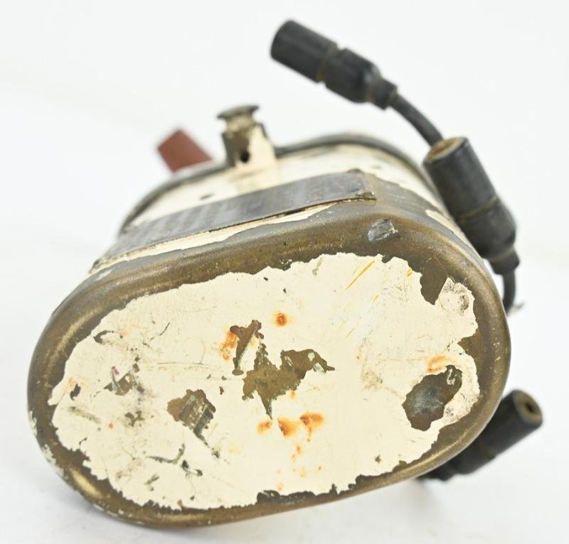 US WW2 '10 Cap' Blasting Machine For Manual Firing of Tank Main Gun — image 9