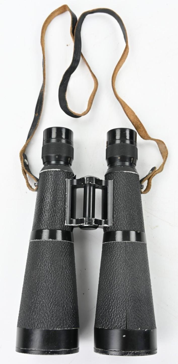 German WH 7x56 Panzer Binocular in Presstoff Case 1945 — image 12