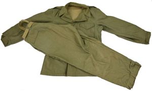 US WW2 M-1943 Combat Jacket and Trousers