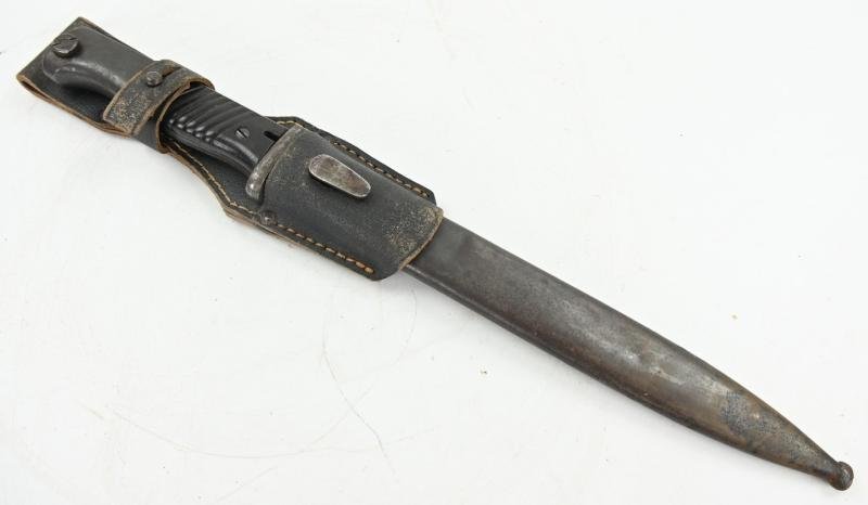 German WH K98 Mauser Bayonet with Frog '41cul' — image 3