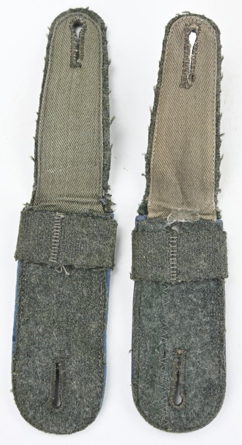 German WH EM Shoulderboards Set with Slip-ons — image 6
