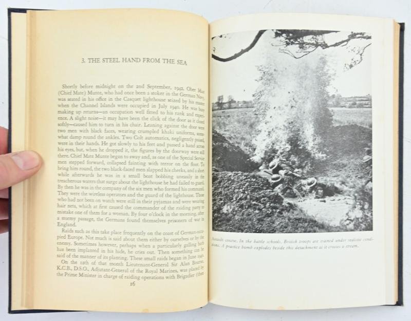 US WW2 Combined Operations Commando Book 1943 — image 5