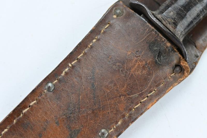 US WW2 Williams Cutlery Fighting Knife — image 4