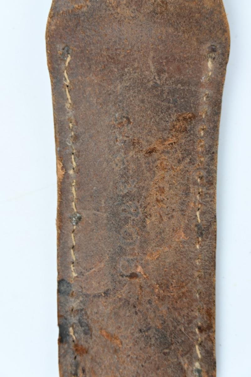 US WW2 Williams Cutlery Fighting Knife — image 8