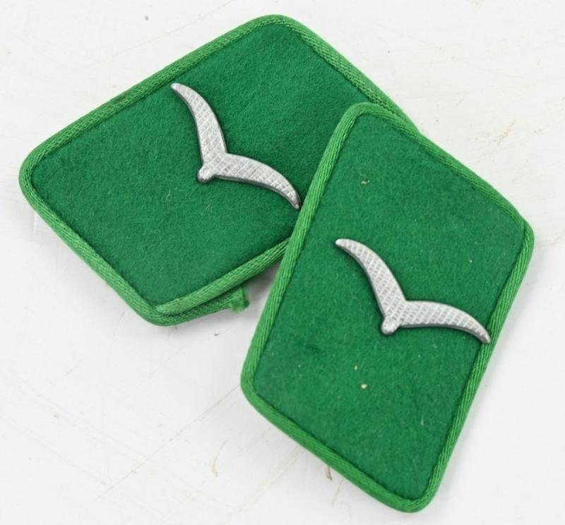 German LW Fielddivision Collar Tabs 'Jäger' — image 2