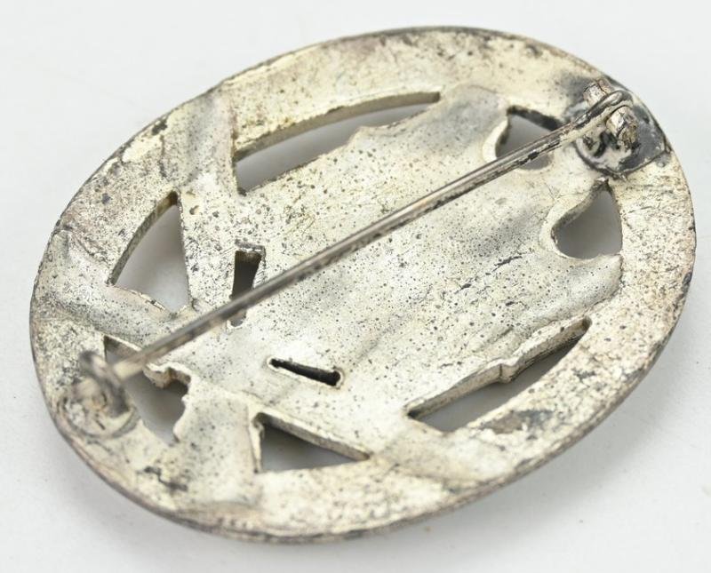 German General Assault Badge 'Semi-Hollow' — image 5