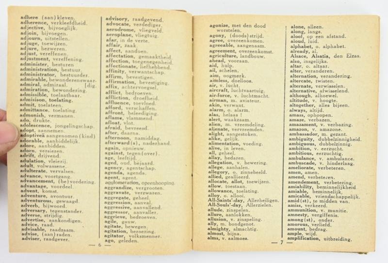 Belgian WW2 Language Pocket Guide — image 3
