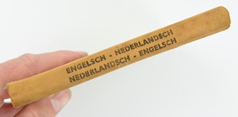 Belgian WW2 Language Pocket Guide — image 6