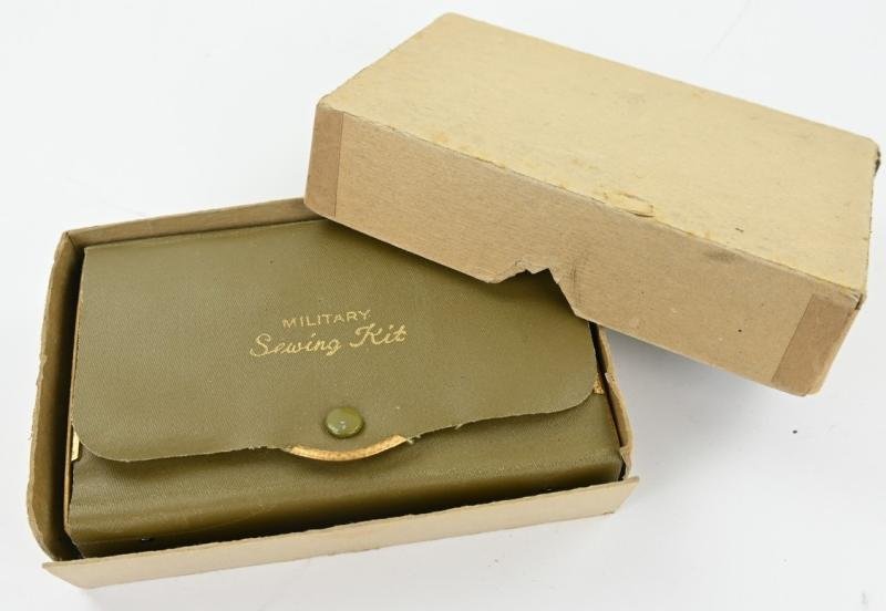 US WW2 Sewing Kit in original Box — image 4