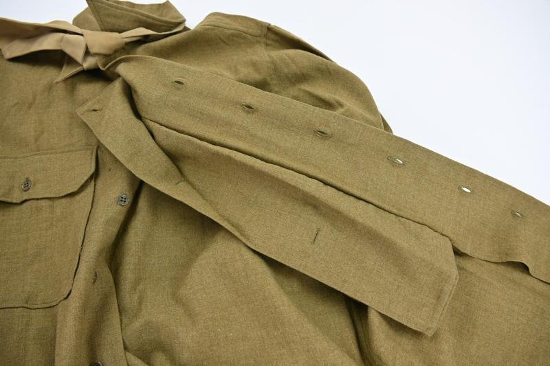 US WW2 Wool Shirt & Tie — image 8