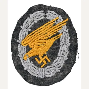 German LW Padded Paratrooper Cloth Badge