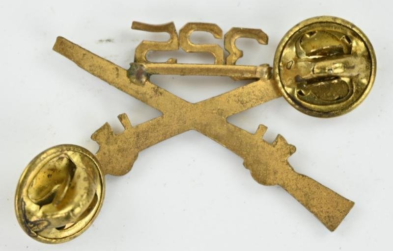 US WW2 82nd AB 325th GIR Officer Collar Rifles Insignia — image 2