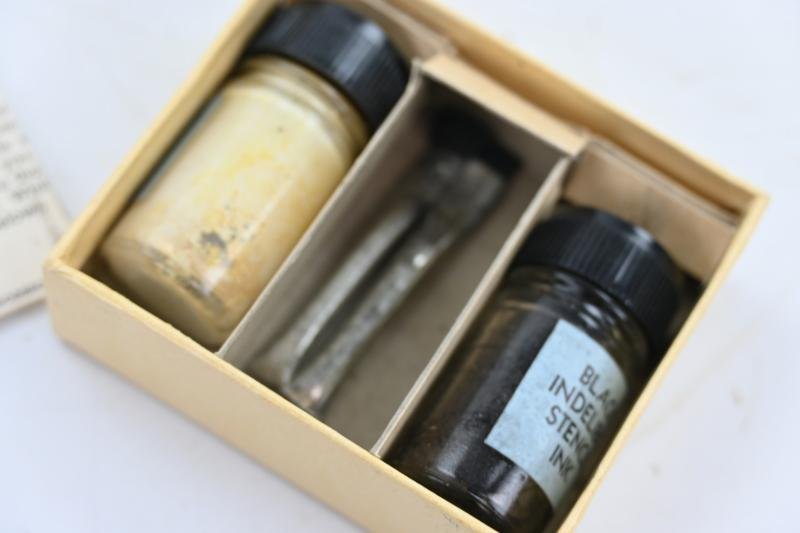 US WW2 Carter's Stencil Outfit Set — image 8