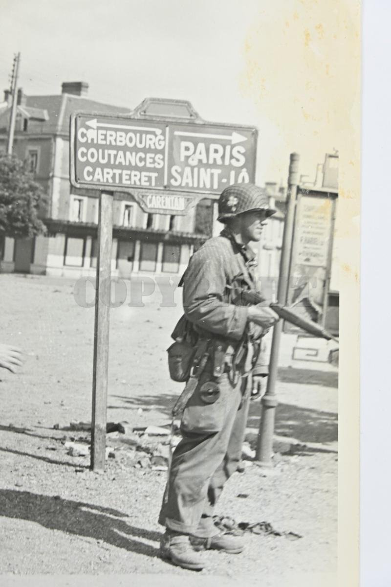 US WW2 101st Airborne Division, 401th GIR Press Picture Carentan — image 2
