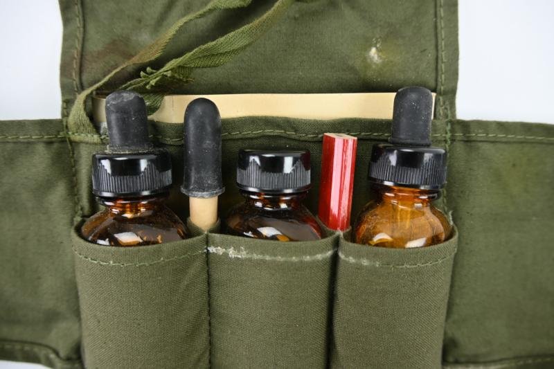 US WW2 Impregnite in Clothing Testing Kit Chemical Warfare — image 9