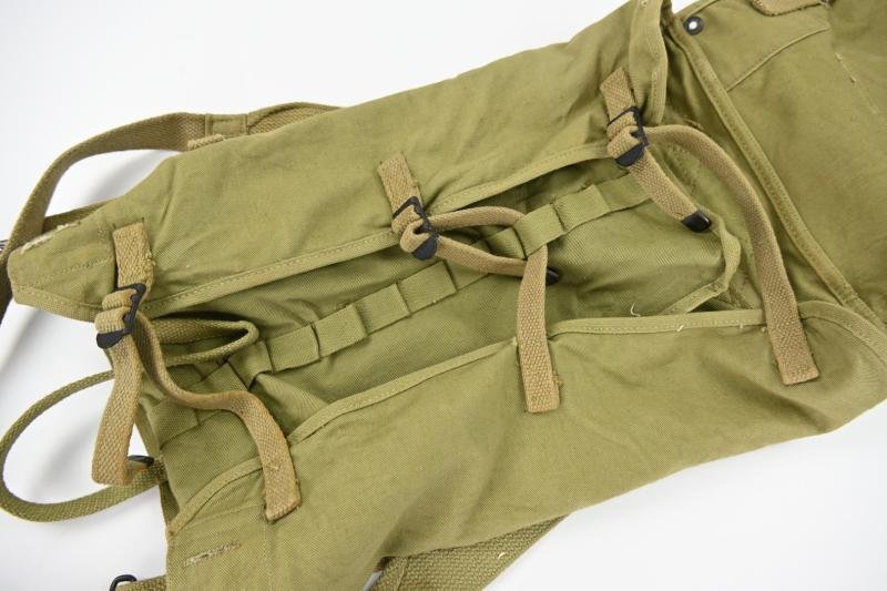 US WW2 M-1928 Haversack 1942 — image 4