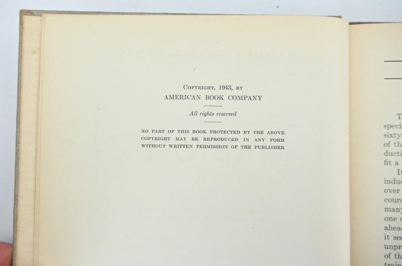 US WW2 Radio-1 Training for Victory Book — image 3