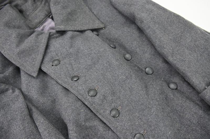 German LW FSJ/ Flight Personal Winter Overcoat with Hood — image 2