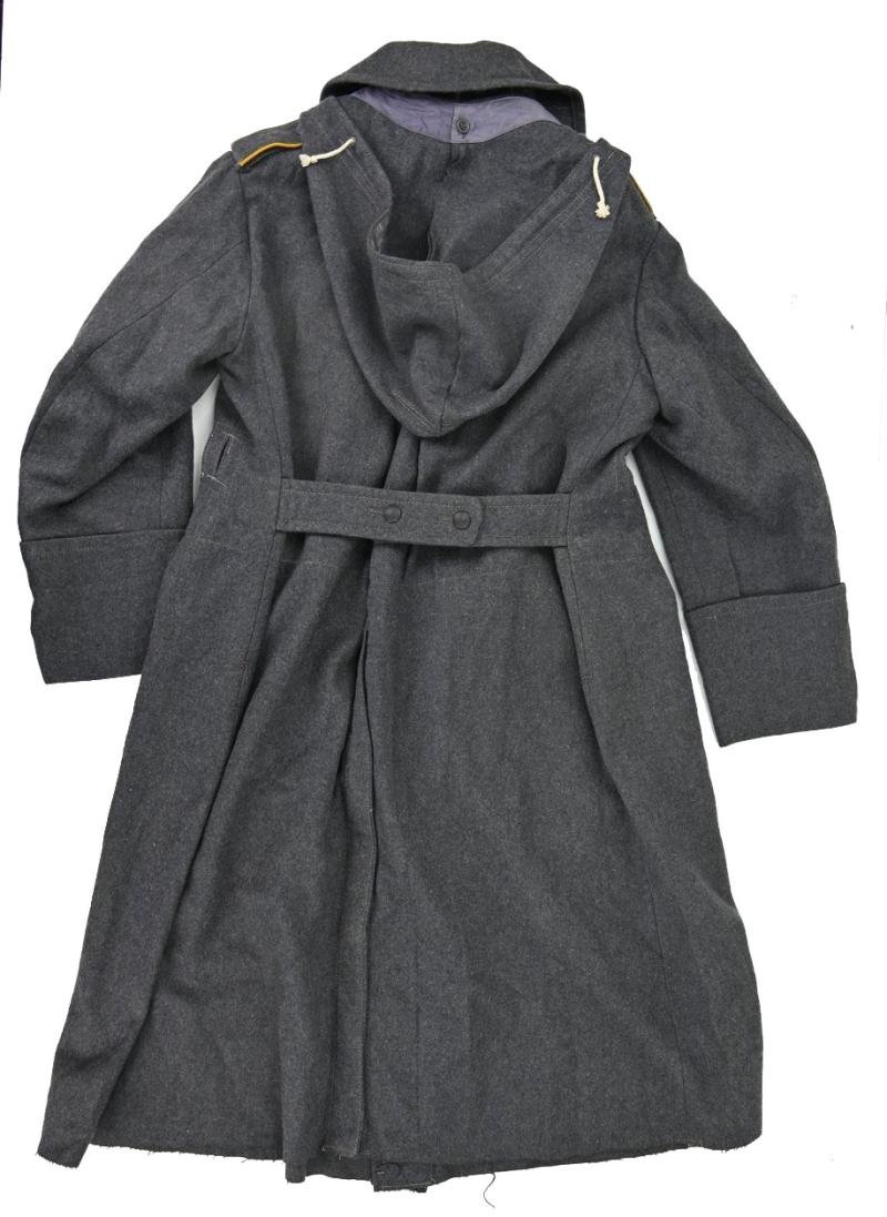 German LW FSJ/ Flight Personal Winter Overcoat with Hood — image 5
