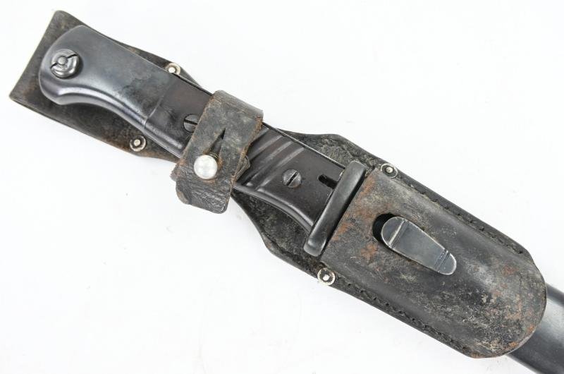 German WH K98 Mauser Bayonet with Frog — image 6