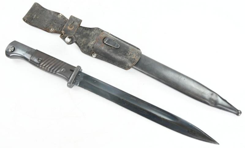 German WH K98 Mauser Bayonet with Frog — image 7