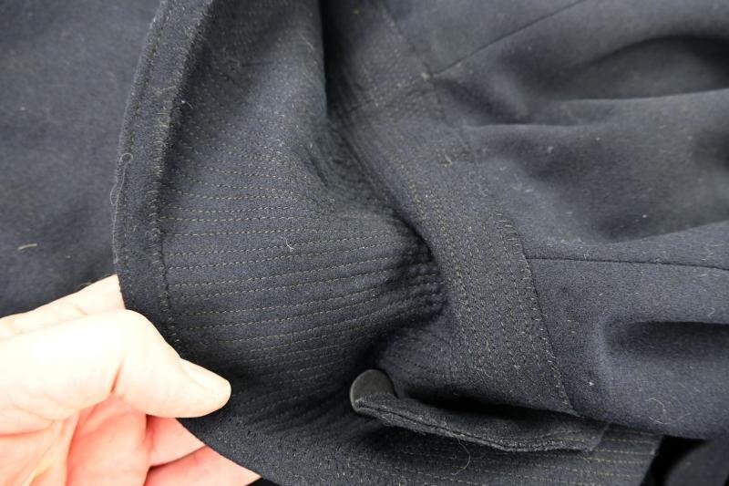 German KM Officer Cape 'U-Boat School Commander 'kapitänleutnant Ing. Zschetzsching' — image 14