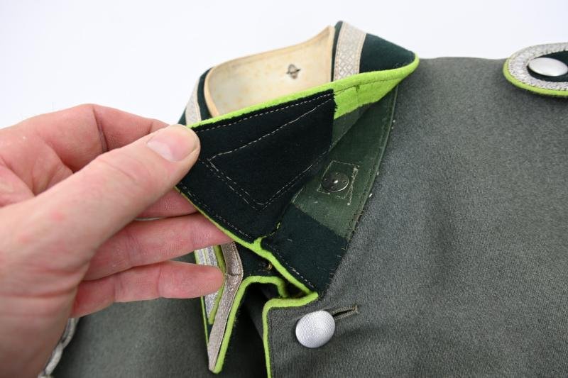 German WH Panzer-Grenadier Parade Tunic and Visor Cap — image 11