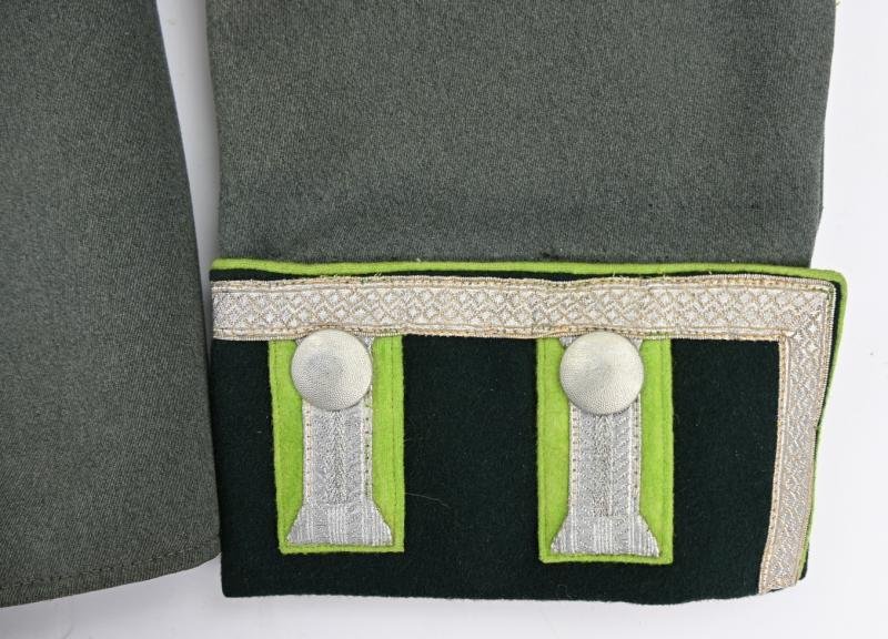 German WH Panzer-Grenadier Parade Tunic and Visor Cap — image 6