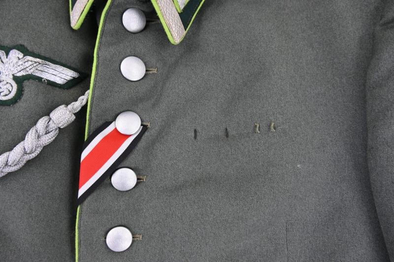 German WH Panzer-Grenadier Parade Tunic and Visor Cap — image 7