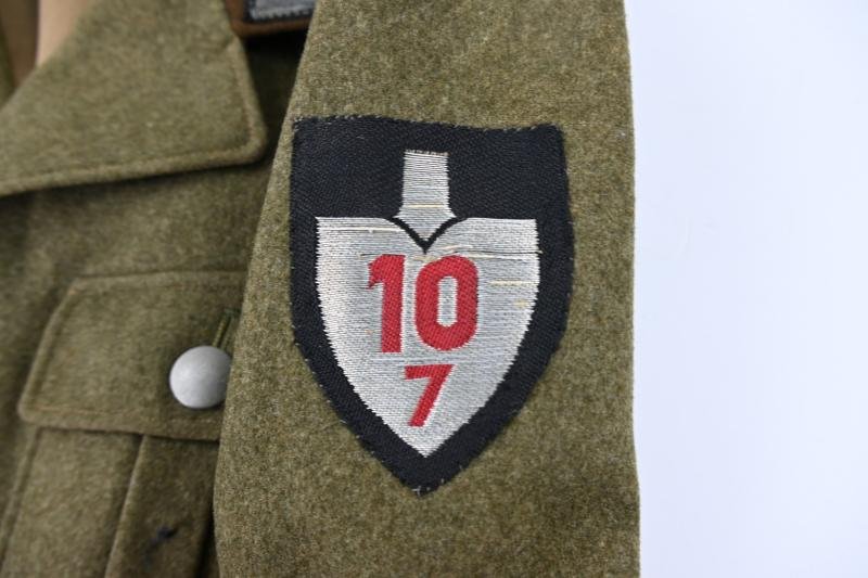 German RAD Feldmeister Tunic District 10/7 — image 6