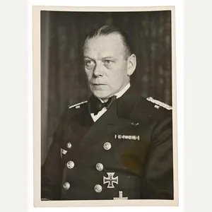 German KM Portrait Picture/ Press Photo Korvettenkapitän Kurt Besthorn