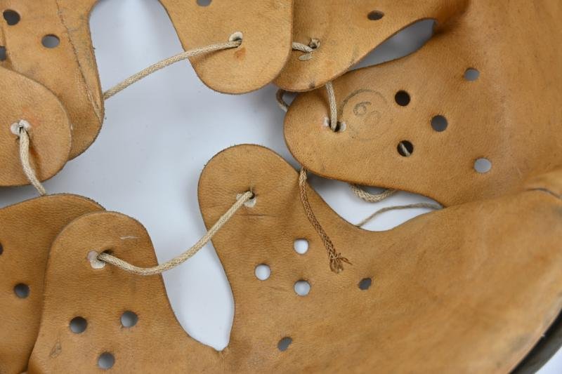 German WH M31 Combat Helmet Liner 1943 — image 4