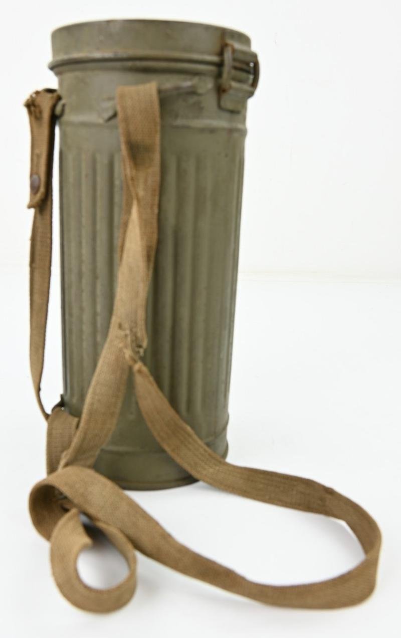 German WH M31 Camo Gasmask & Cannister — image 4