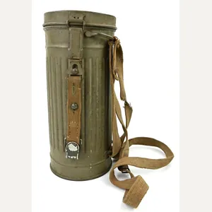 German WH M31 Camo Gasmask & Cannister