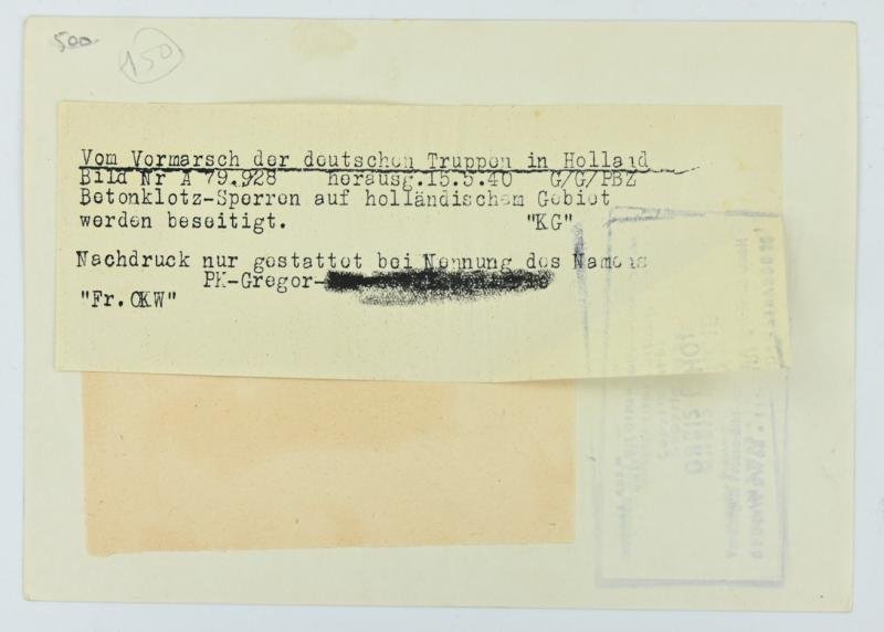 German WH Press Photo 'May 1940 Dutch Border' — image 4