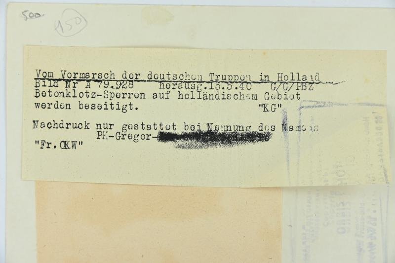 German WH Press Photo 'May 1940 Dutch Border' — image 5