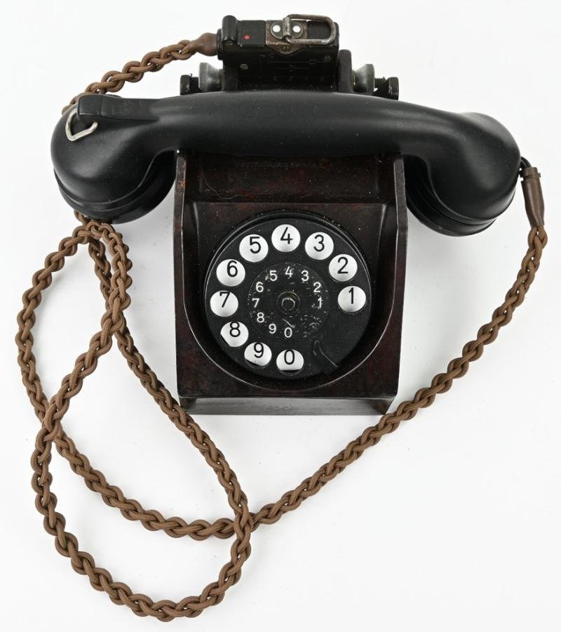 German WH Military Bakelite Desk Rotary Telephone 1942 — image 2