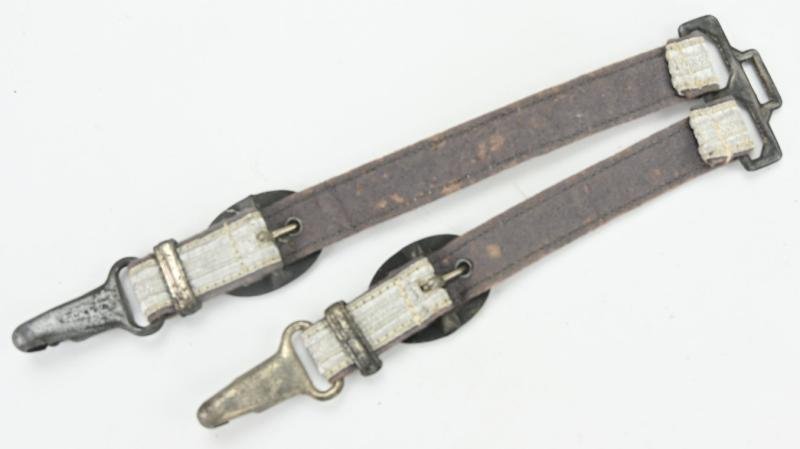 German WH Officer's Dagger Hanger — image 4