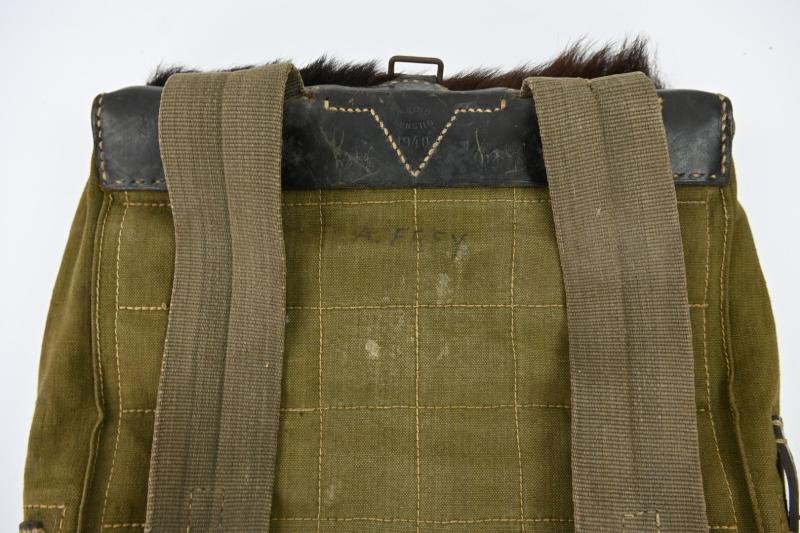 German WH Named & Matching Equipment Set — image 13