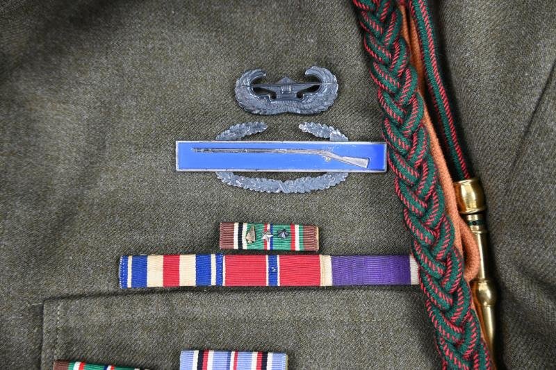 US WW2 82nd Airborne Division 325th GIR IKE Service Jacket & Garrison Cap — image 7