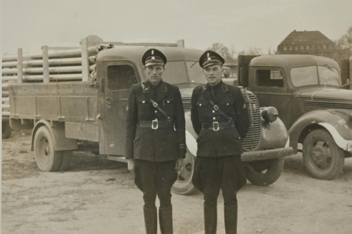 Dutch SS Picture — image 2