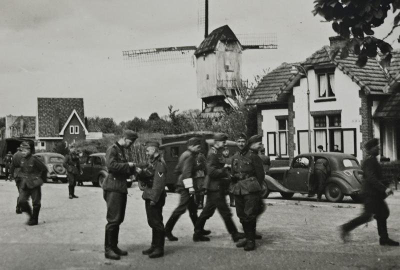 German WH Picture 1940 Mierlo Holland — image 2