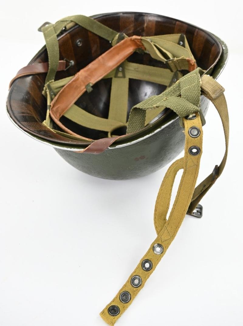 US WW2 82nd Airborne Division 504th Parachute Infantry Regiment Combat Helmet — image 8